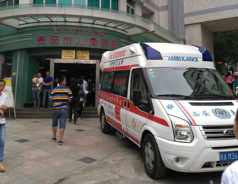 和曲县救护车转院